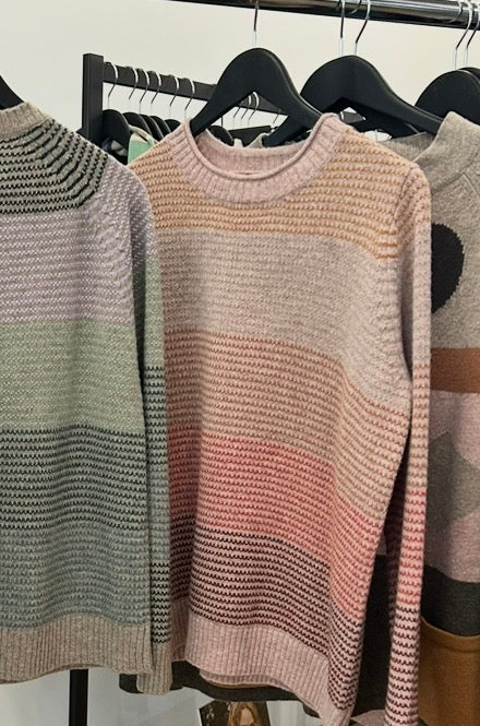 Mansted Louise Jumper in Rose. 100% wool.