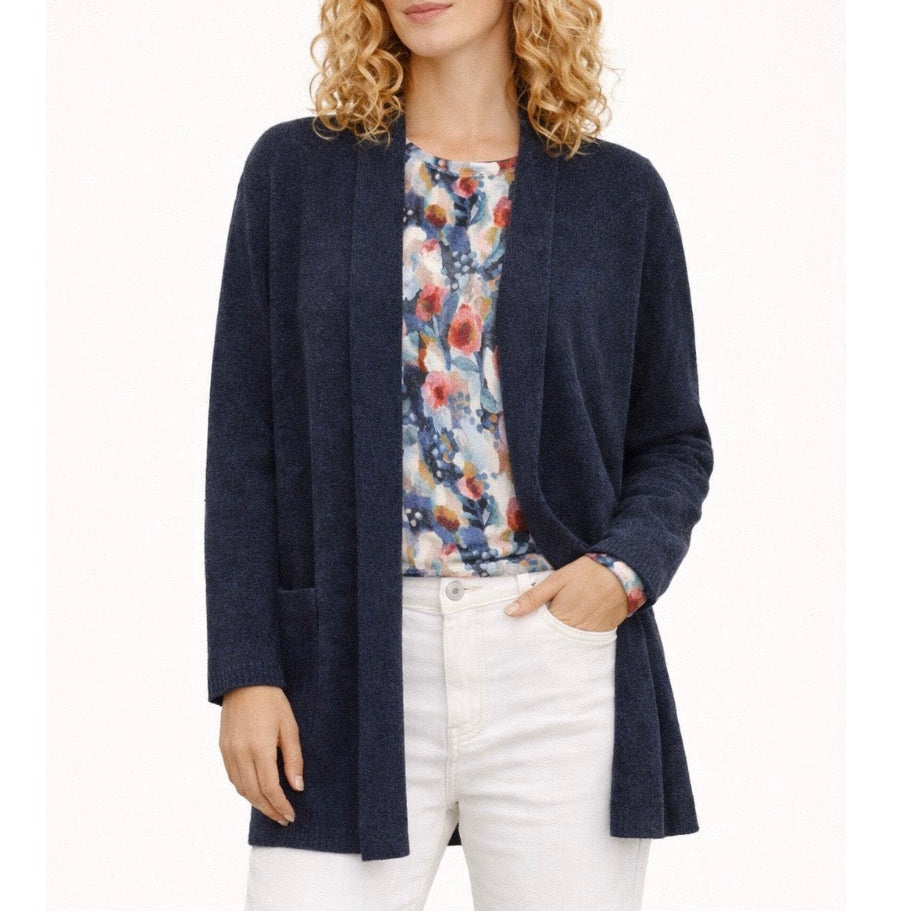 Mansted Cardigan in Blue. Long open cardigan Mitty.