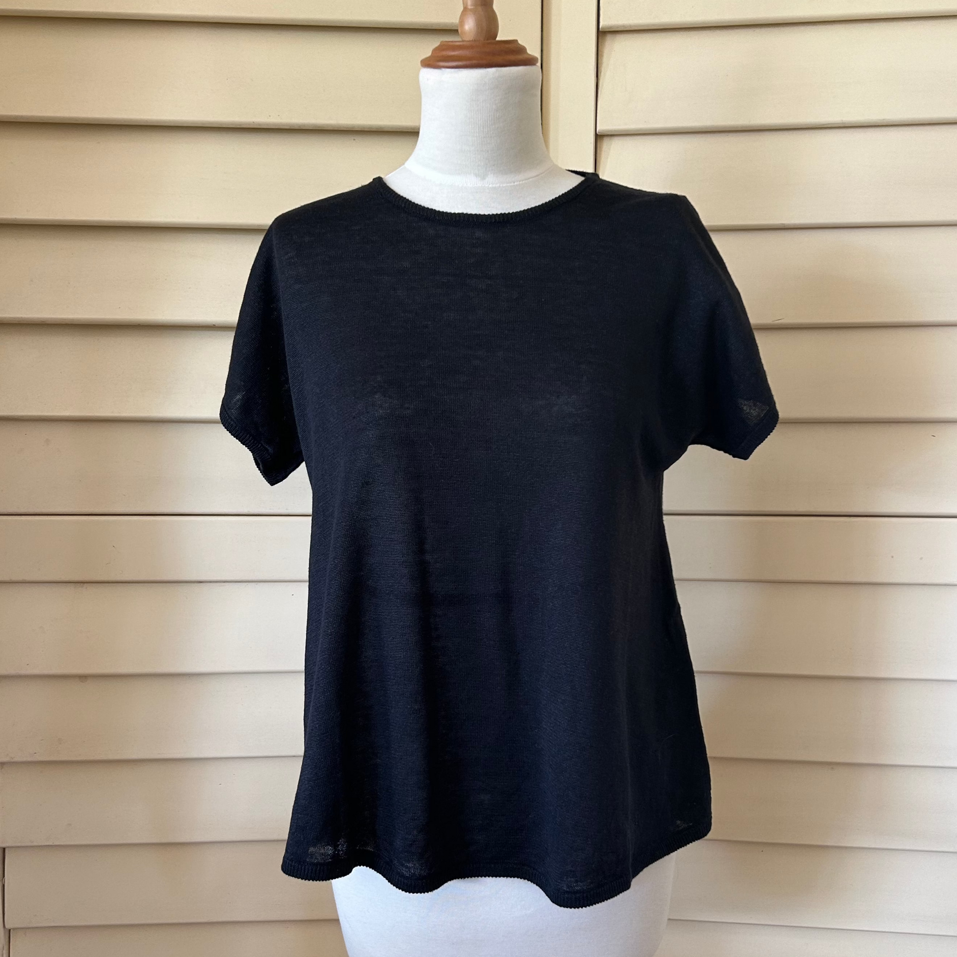 Mansted Linen and Hemp T-shirt in Black. Sustainable clothing, Danish design, Australian stockist.