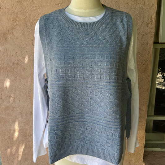 Mansted Knitwear woo vest sibyl in Blue.