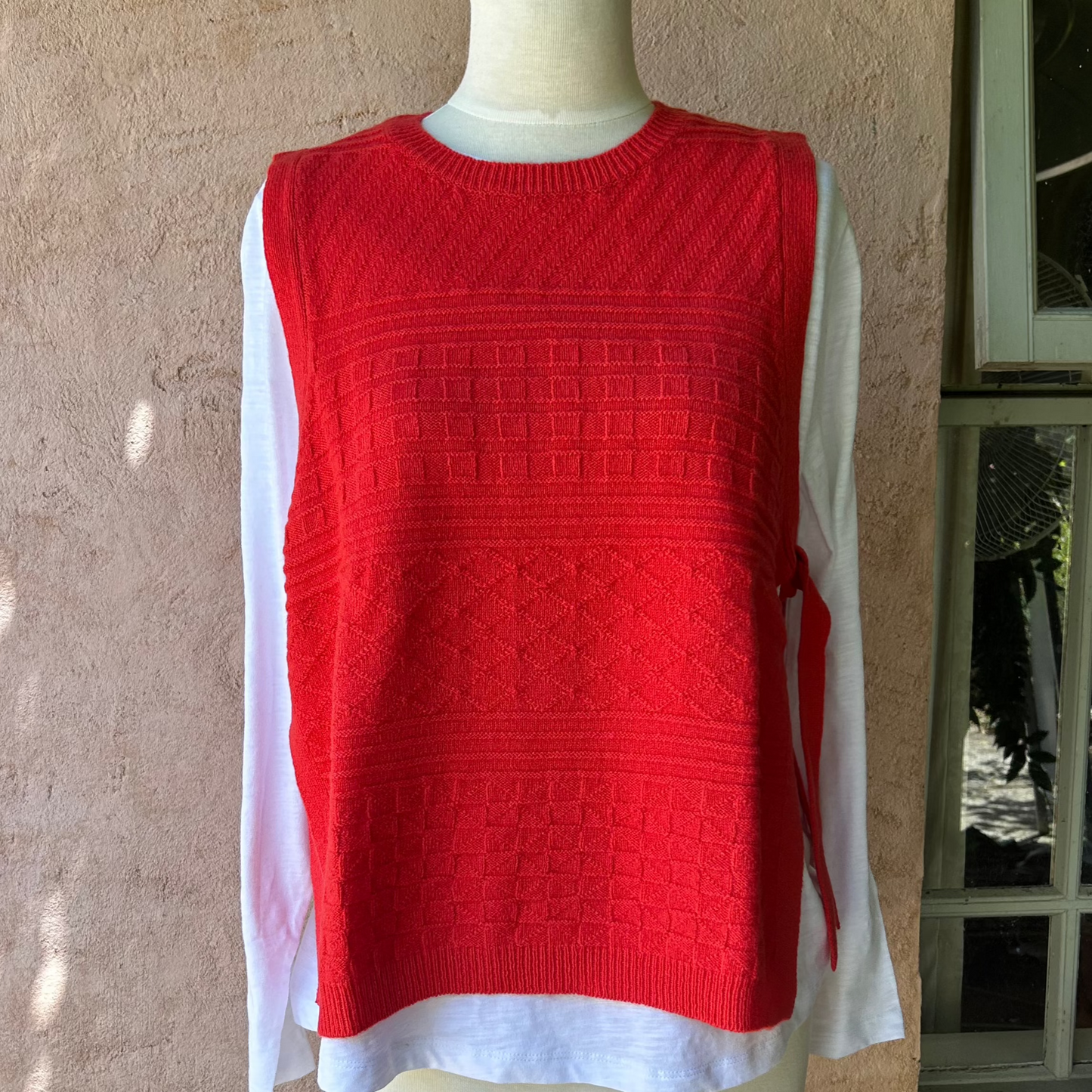 Mansted Sibyl Vest in Red. 100% wool.