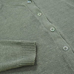 Mansted Cardigan Yas in Linen Khaki.