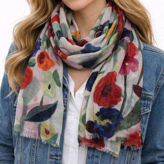 Luxurious merino wool and silk scarf W26=67