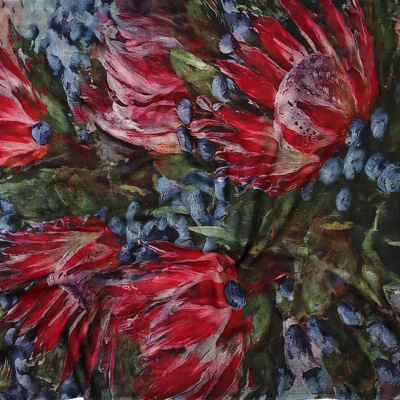 Merino wool and silk scarf W26-34