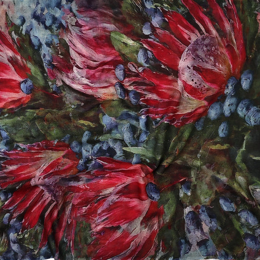 Merino wool and silk scarf W26-34