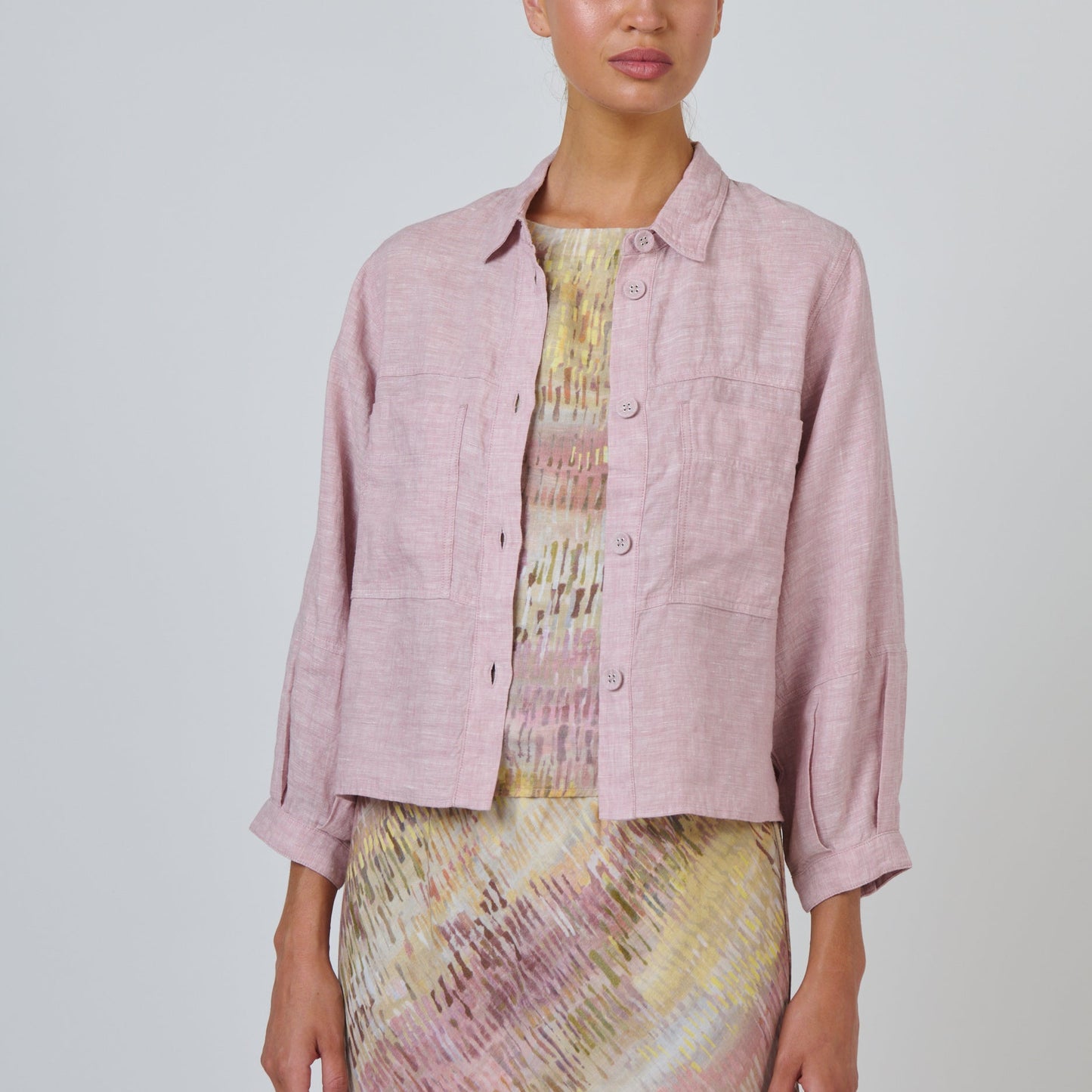 Naturals by O&J Cropped Linen Jacket in Pink GA58