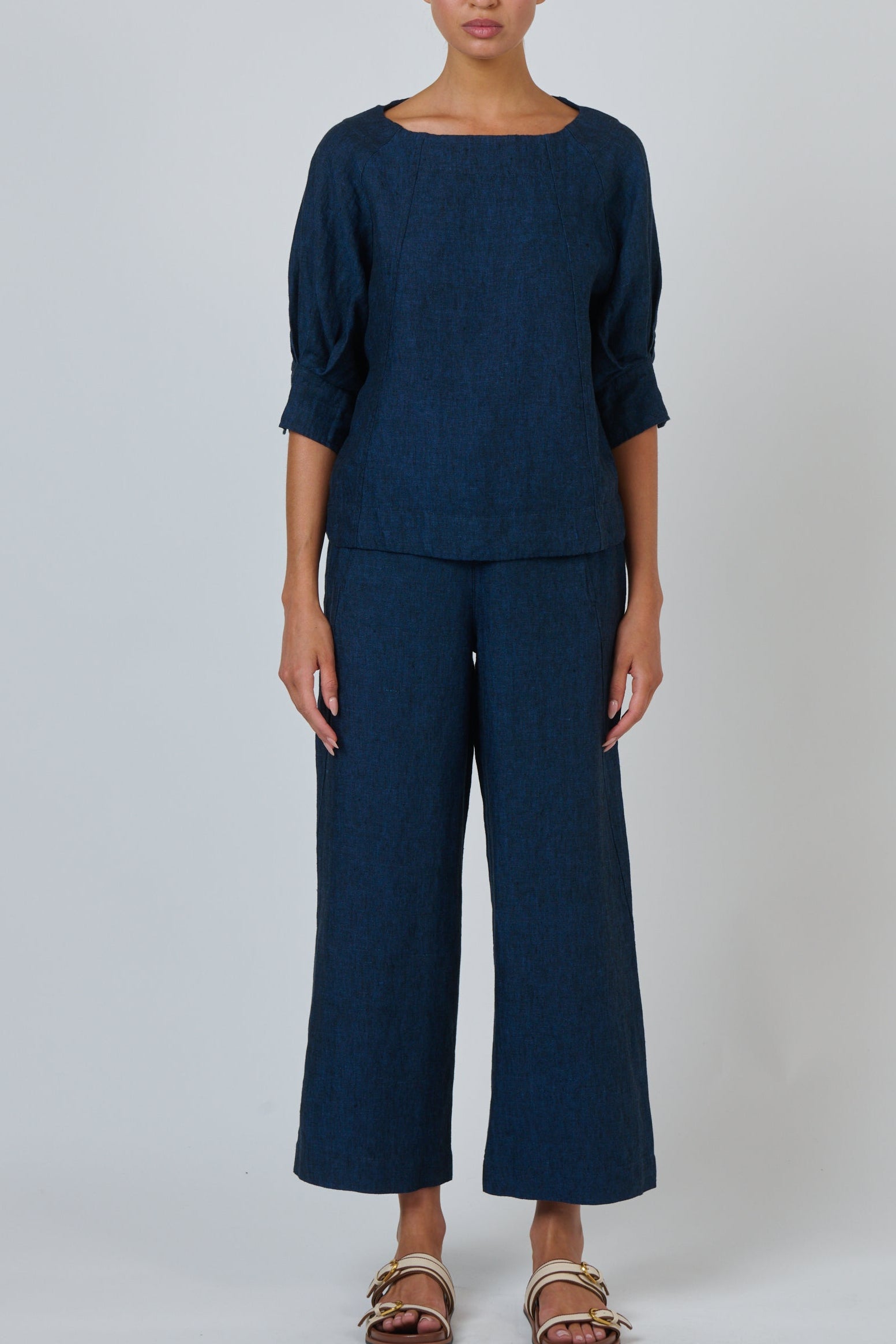 turals by O&J Eclipse linen pants and top
