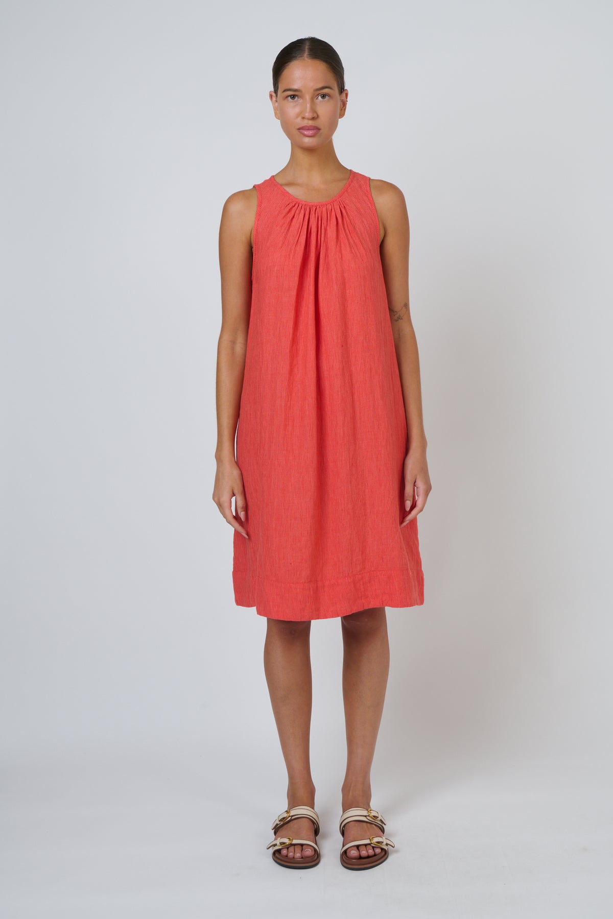 Naturals by O&J Linen dress in Sunset Strip - sleeveless in coral