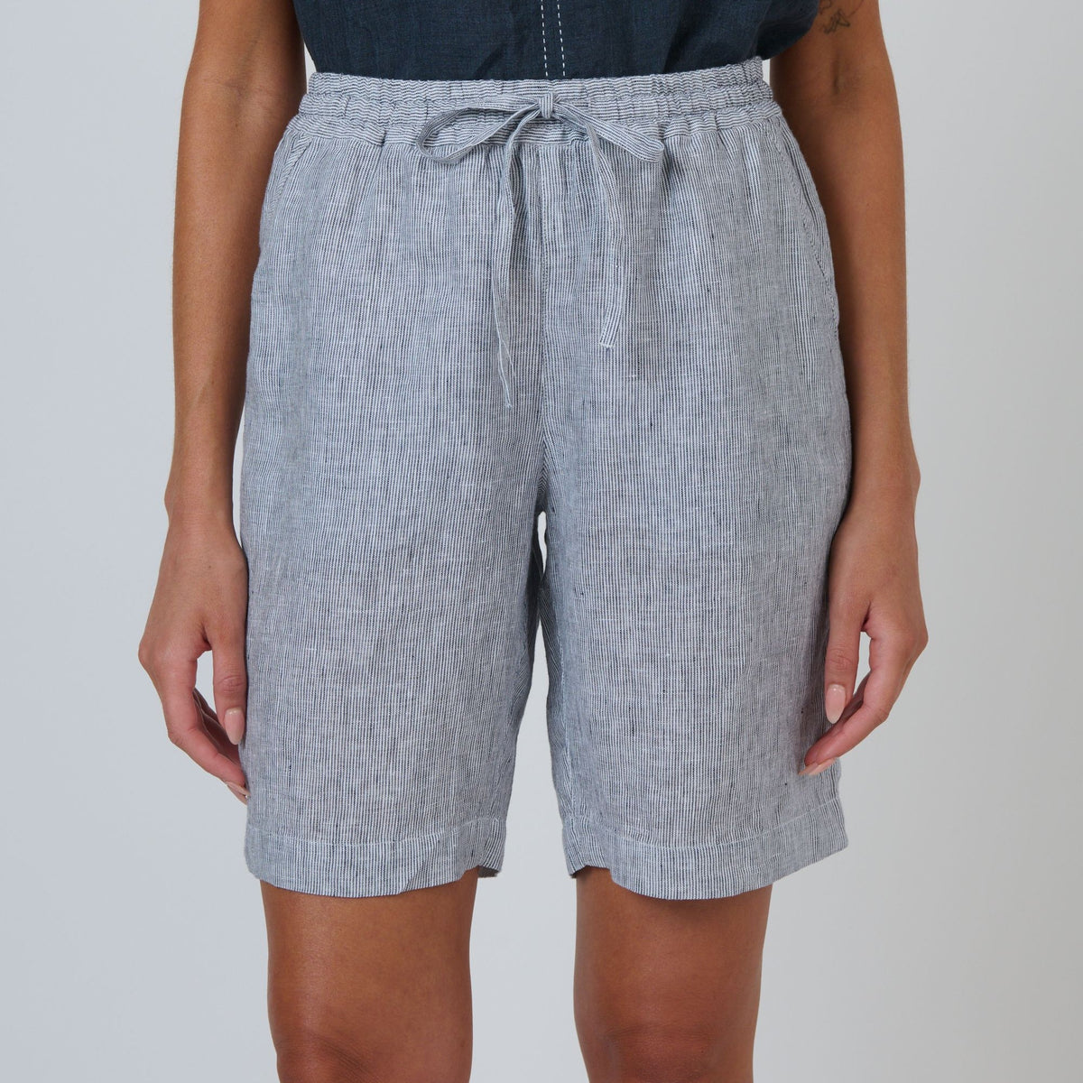 Naturals by O J Linen Shorts Sliver Front View Berrimas Overflow