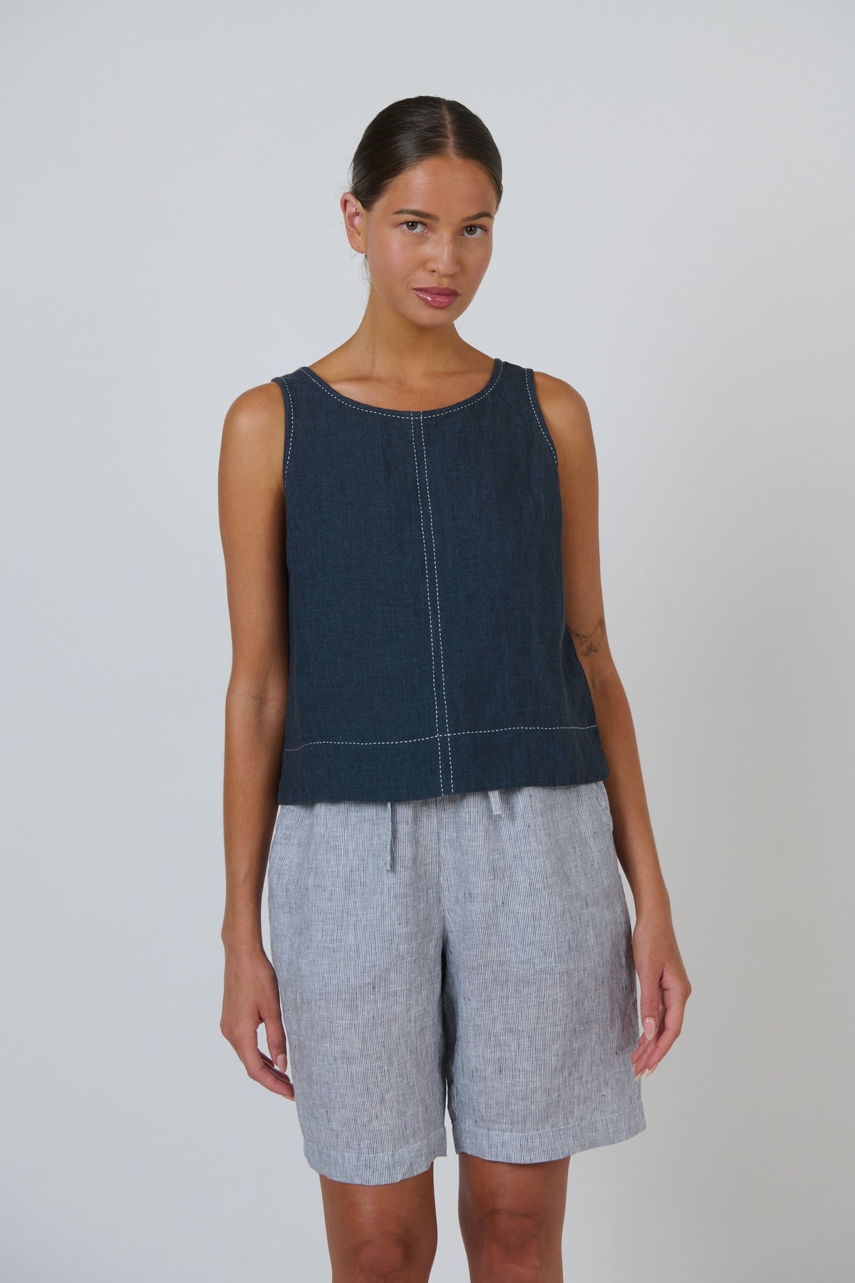 Naturals by O J Linen Shorts Sliver Front View Berrimas Overflow