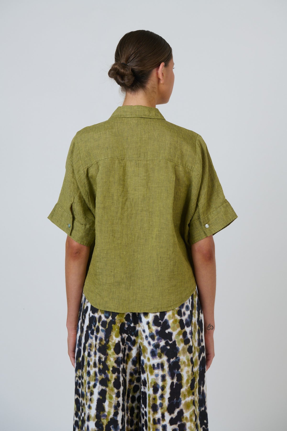 Naturals by O J Linen Top Balsam Back View Berrimas Overflow