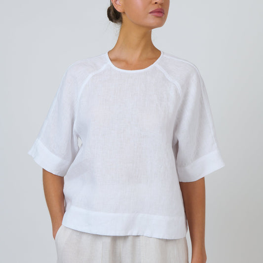 Naturals by O&J Linen top round neck in white GA721