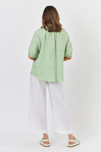 Naturals by O&J Linen Top in Green.