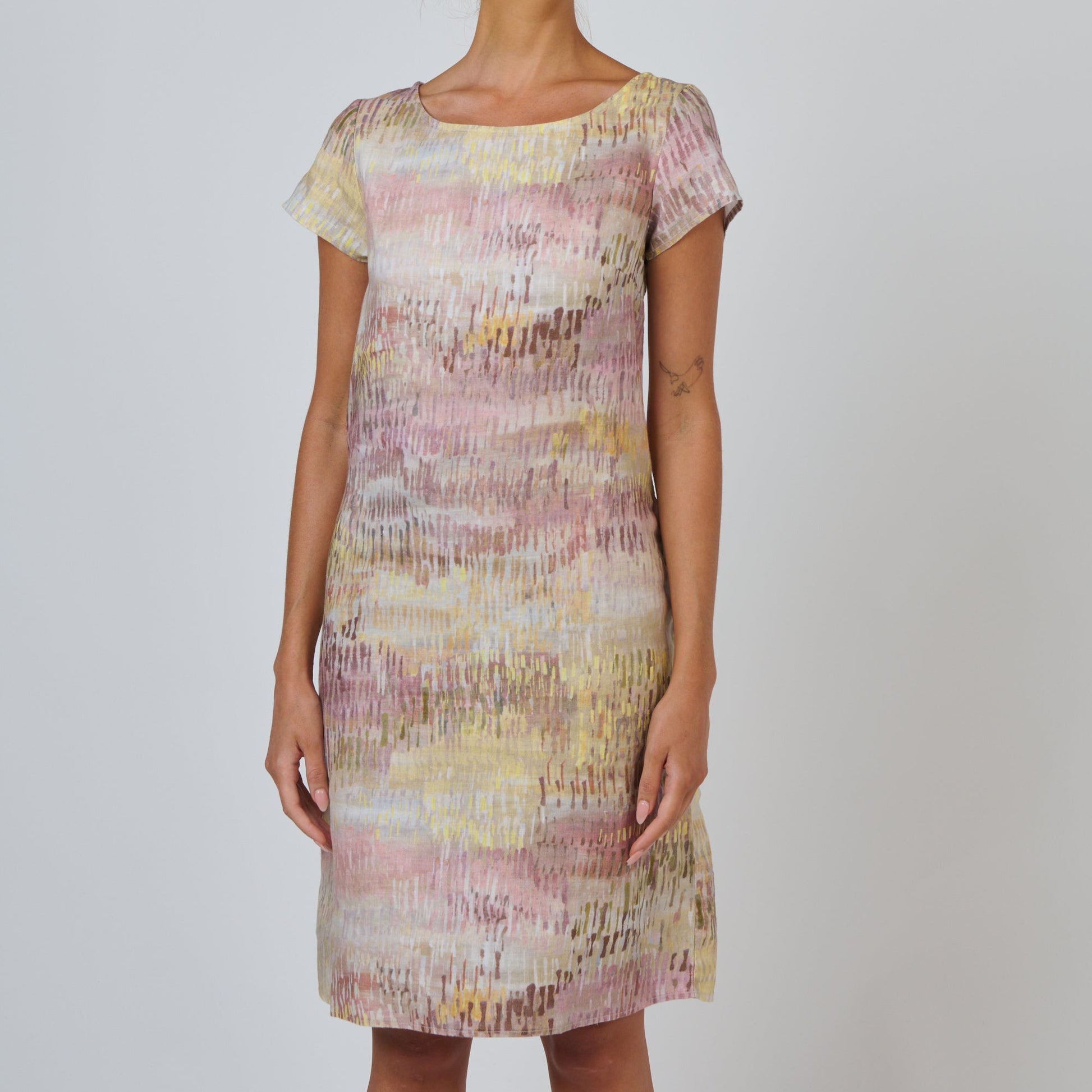 Naturals by O&J Linen dress with pockets in pinks