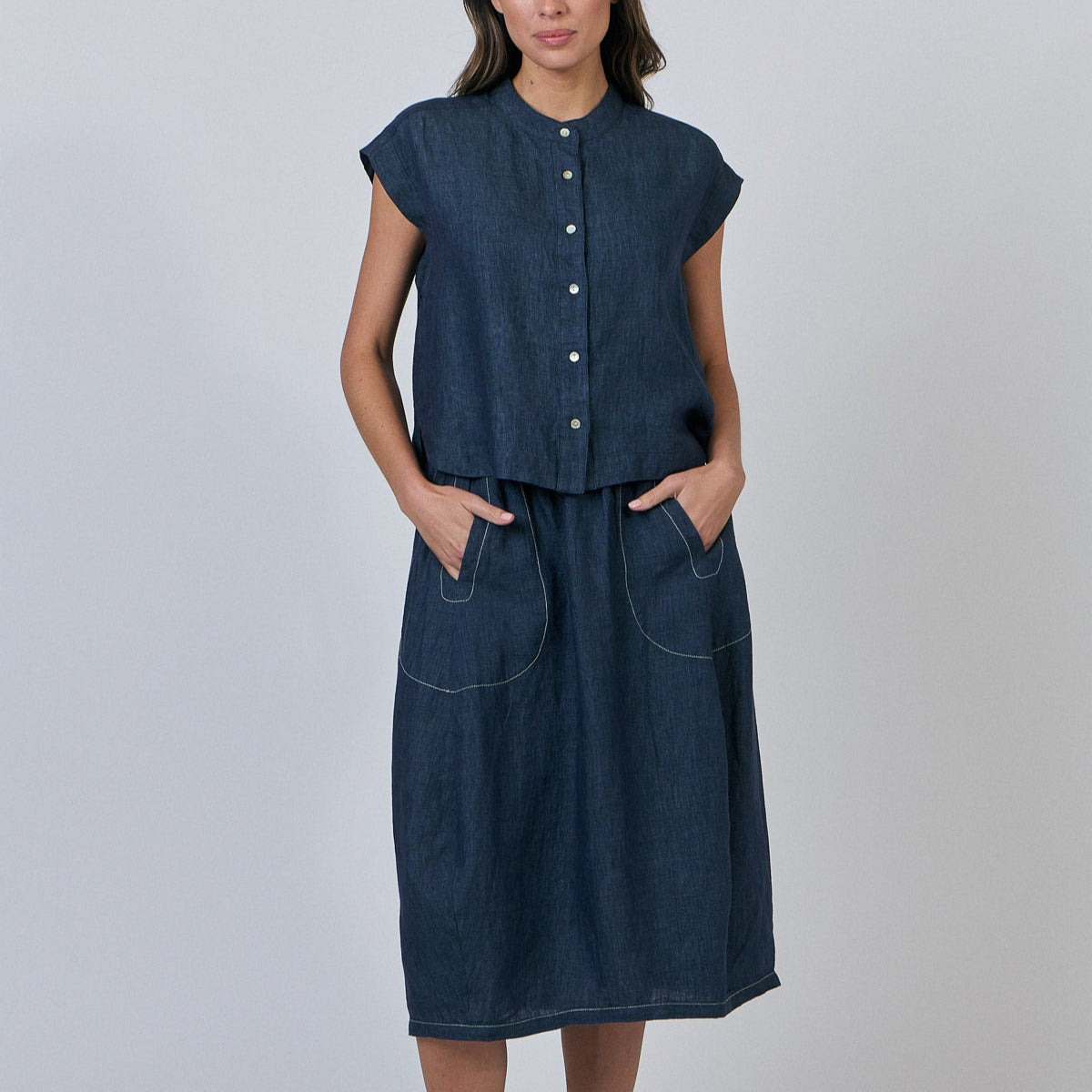 Naturals by O&J Top and skirt GA429 and GA639 in Poseidon.