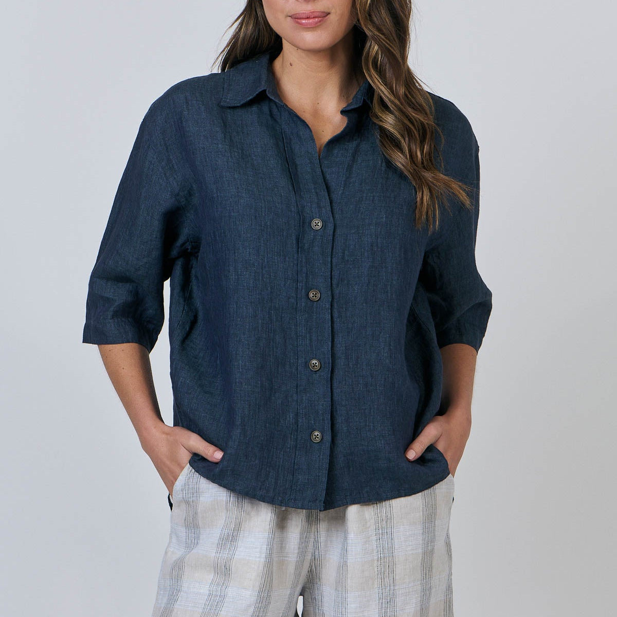 Dark steel blue linen shirt from naturals by O&J. GA596.