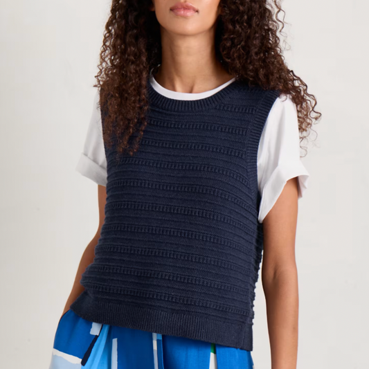 SEASALT's Tepel Vest in Maritime