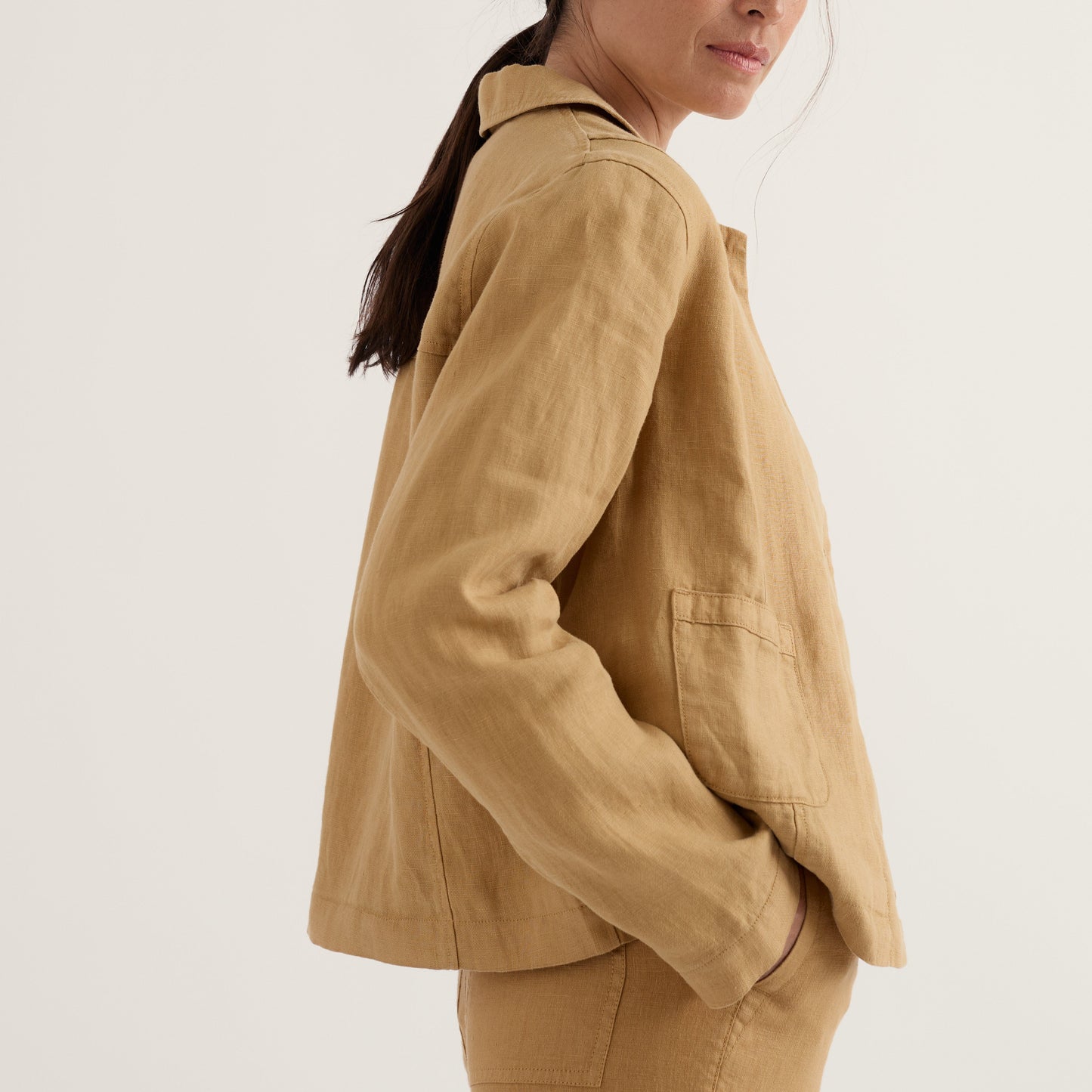 Seasalt linen jacket at Berrima's Overflow