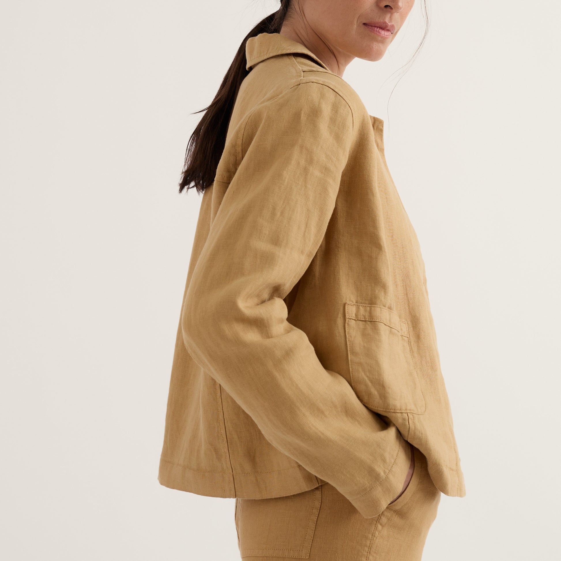 Seasalt linen jacket at Berrima's Overflow