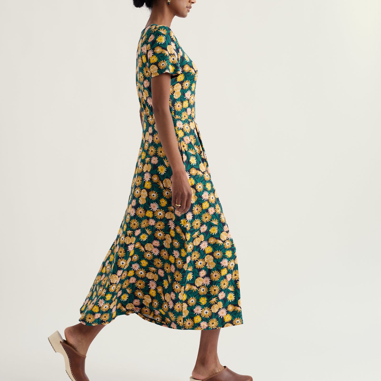 Seasalt Cornwall short sleeve dress in yellow flowers