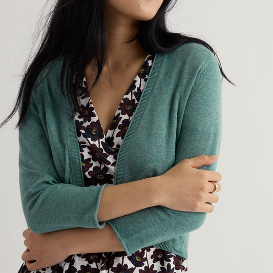 Seasalt Cornwall cropped cardigan in green. Cotton