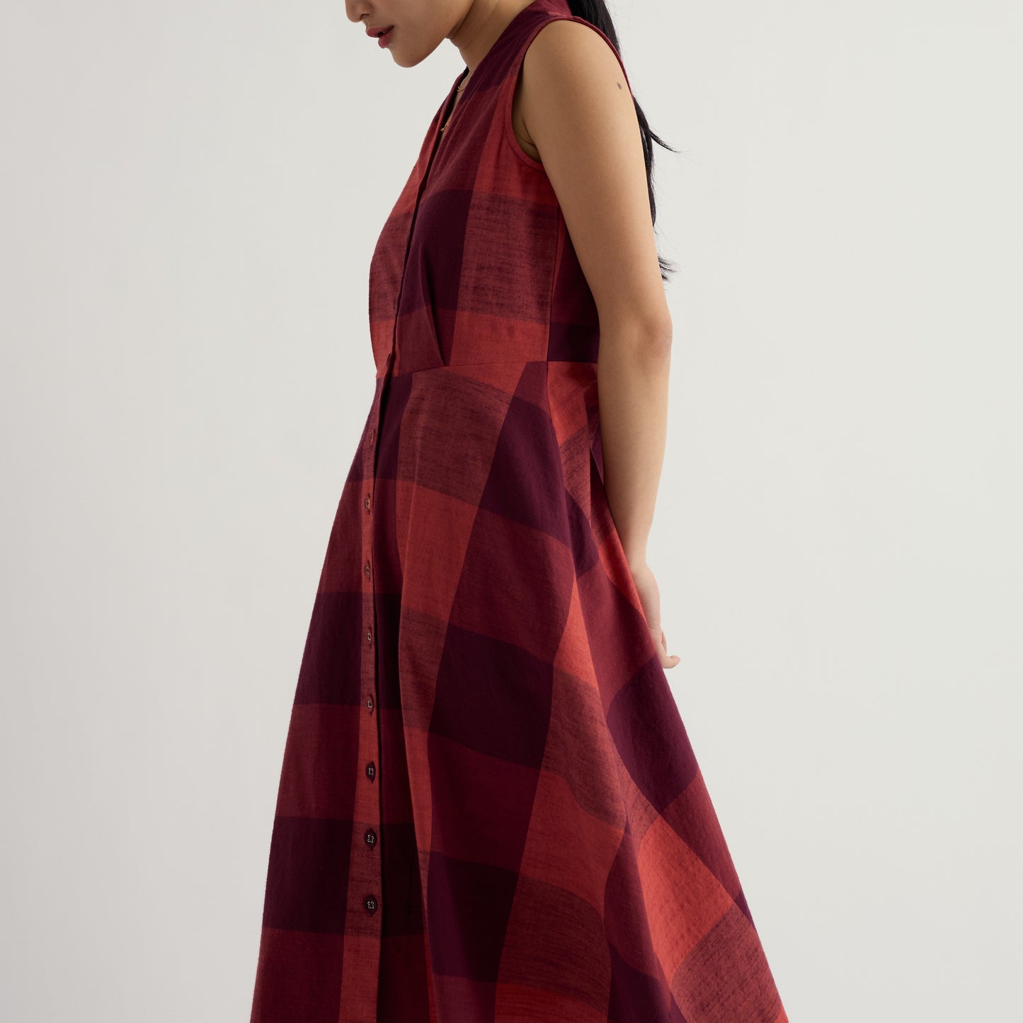 Seasalt Cornwall quality clothing. Women's sleeveless linen dress.