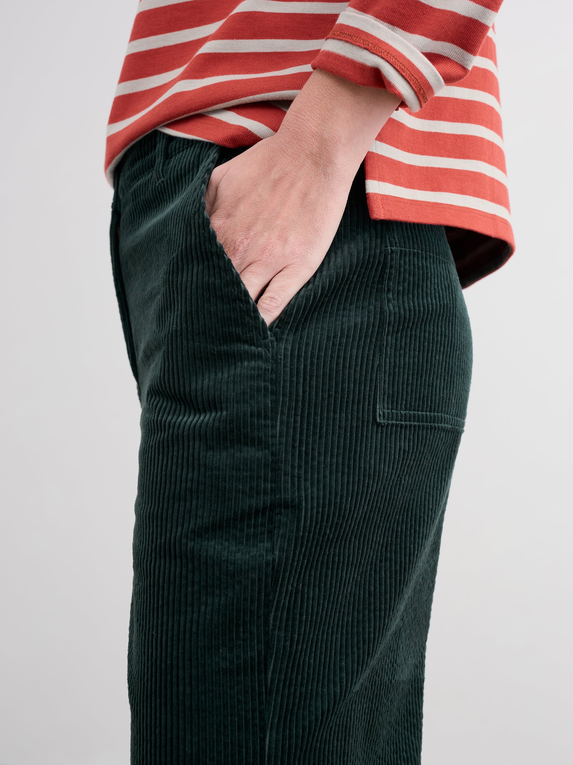 Chunky cord pants in Dark Green from seasalt