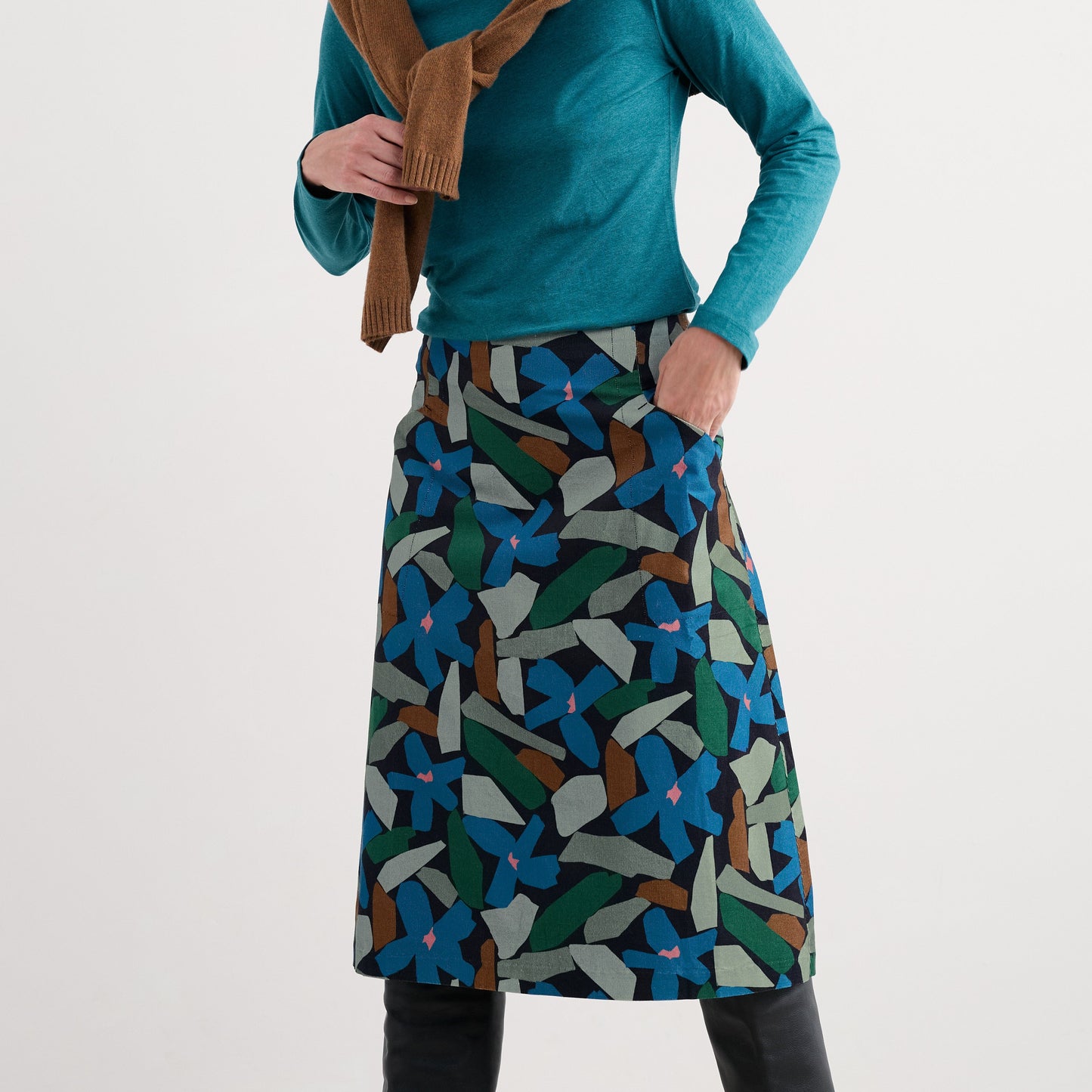 Seasalt Forest View skirt in Zennor flower