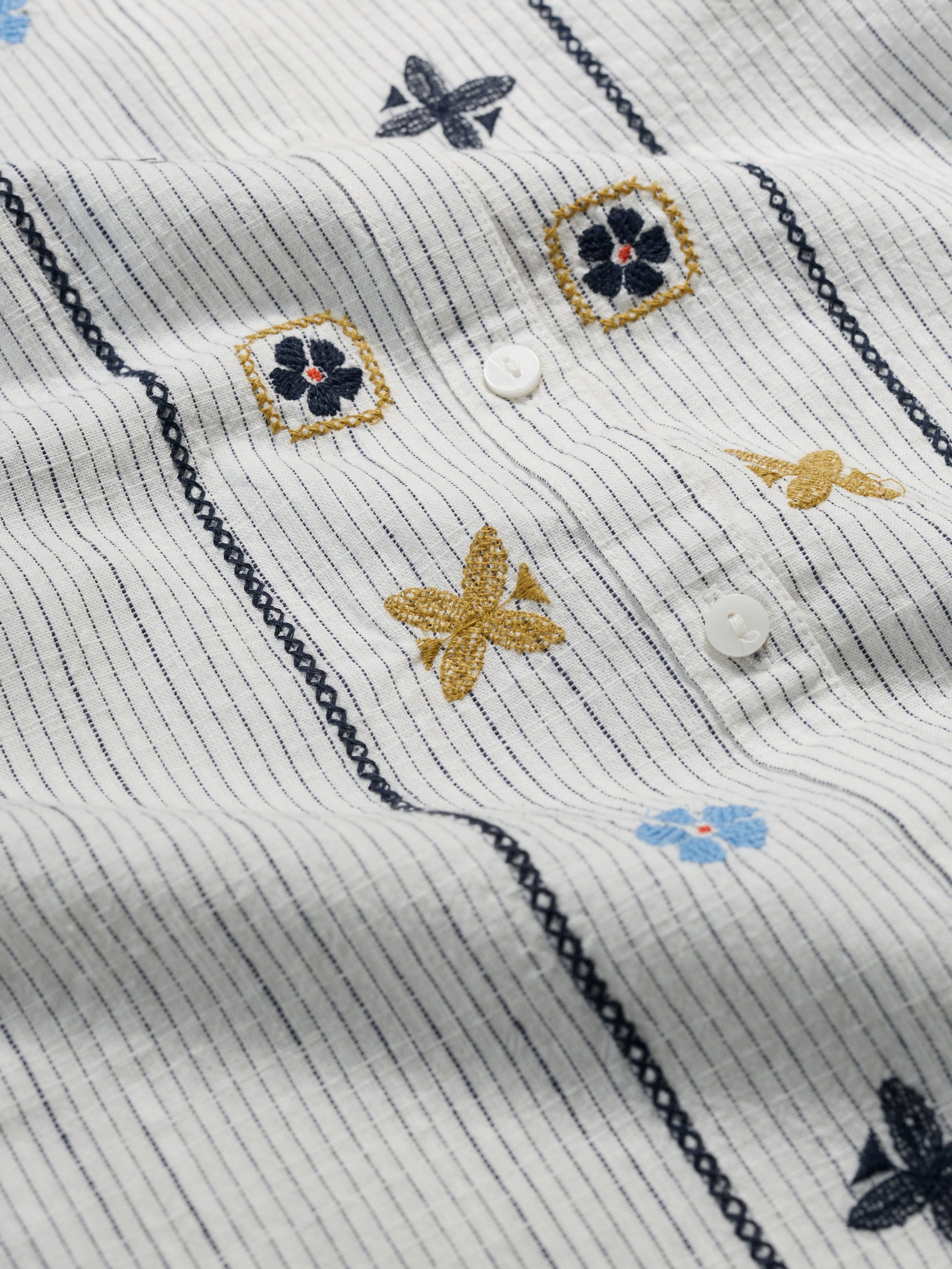 Embroidered details on seasalt Cornwall Hope Cottage Shirt