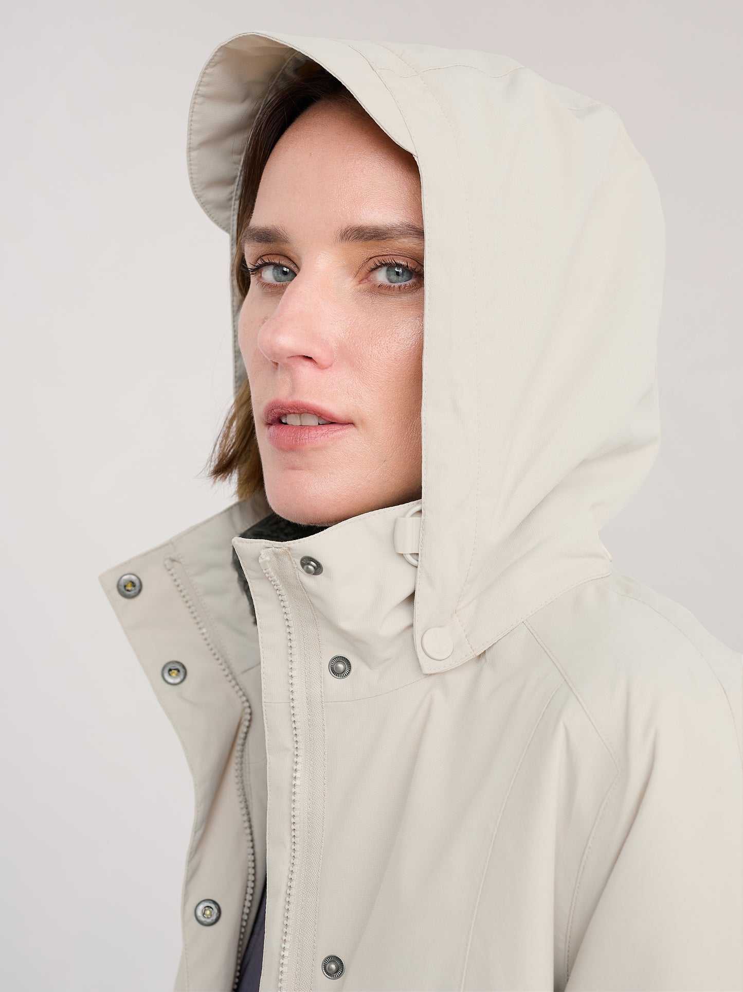 Seasalt rain Coat with hood for women
