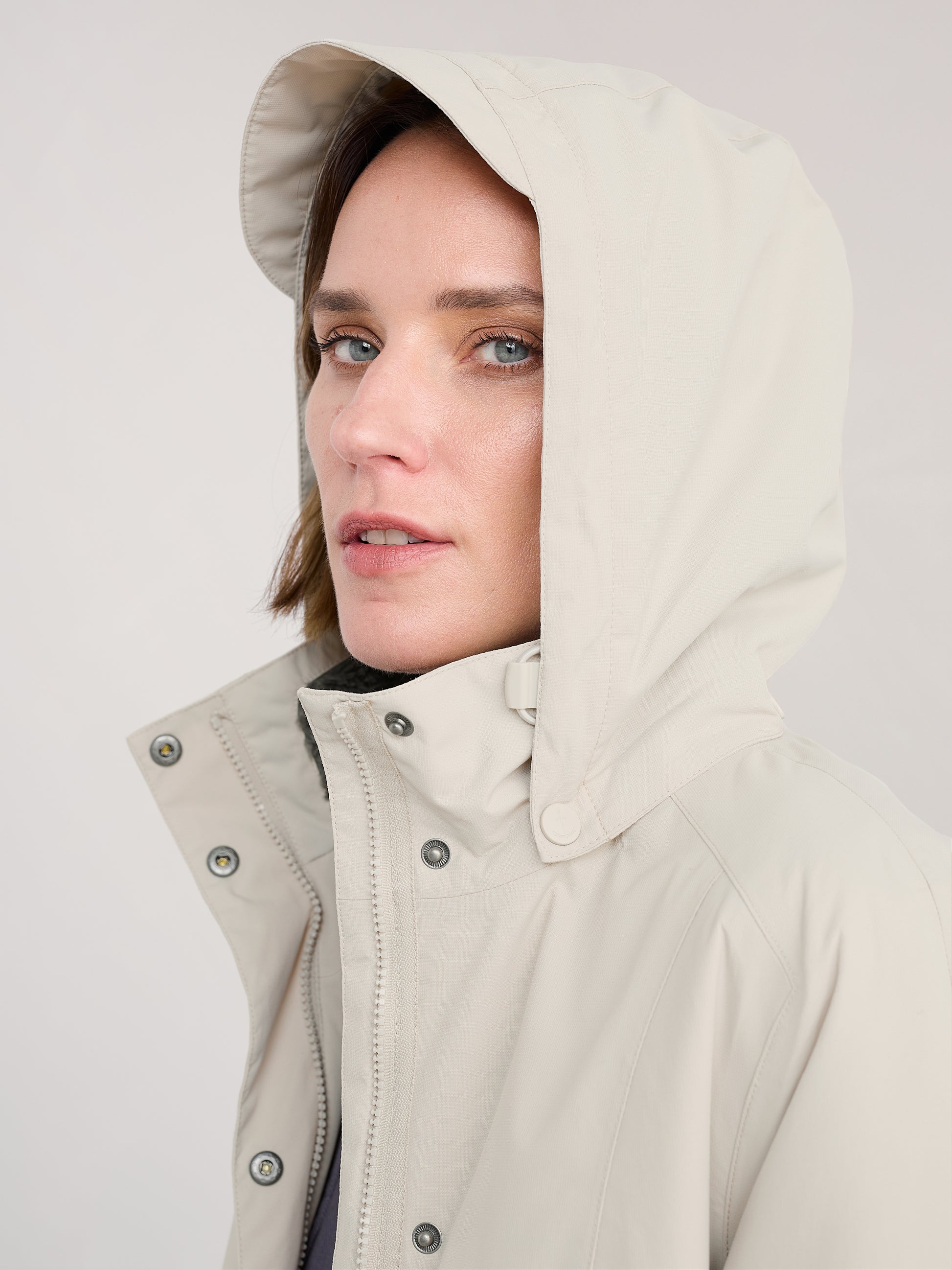 Seasalt rain Coat with hood for women