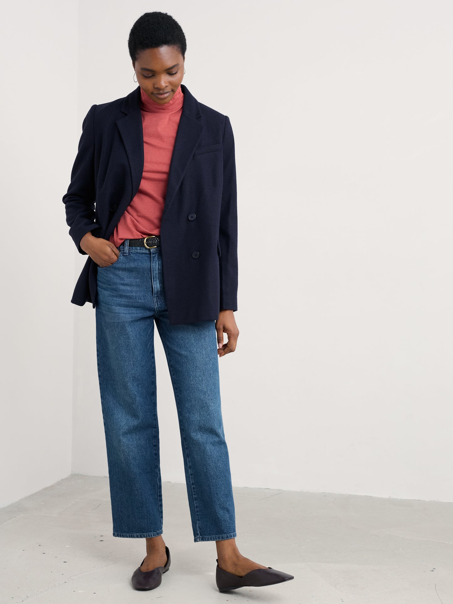 Seasalt landing top in Red Sail