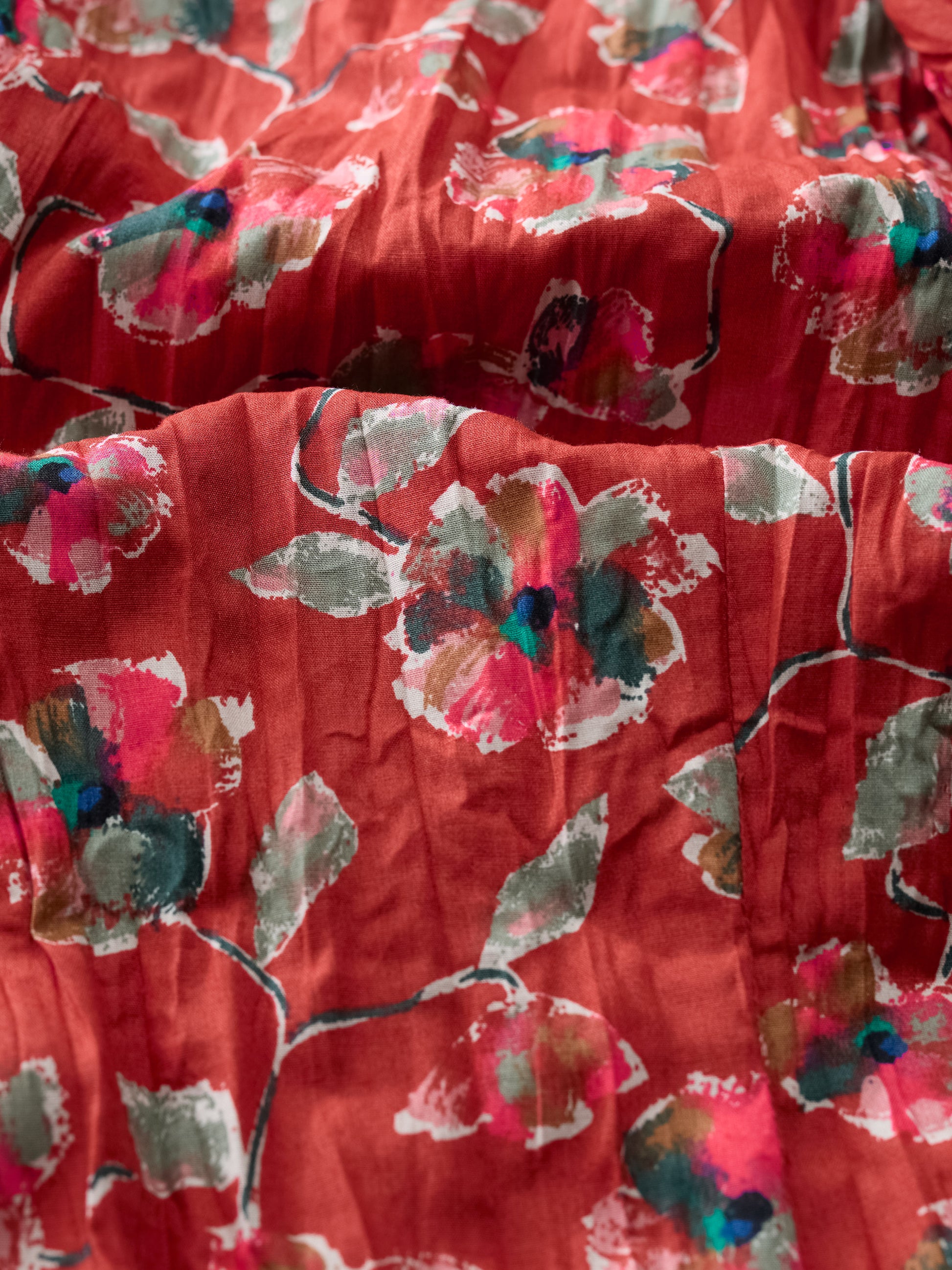 Seasalt Larisse Shirt print in red floral