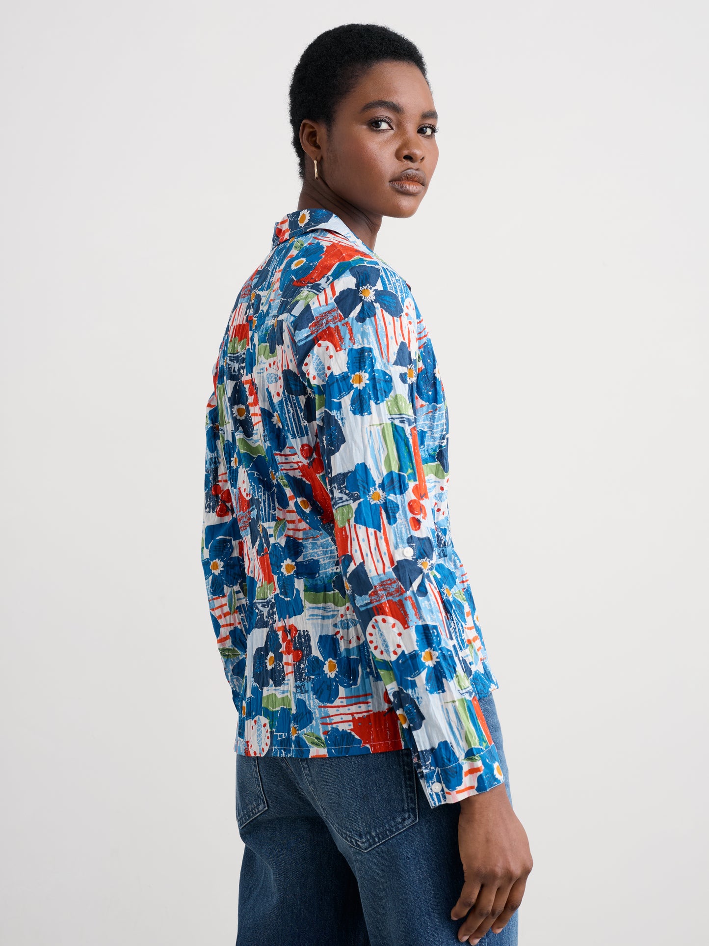Cotton shirt for women in a floral print