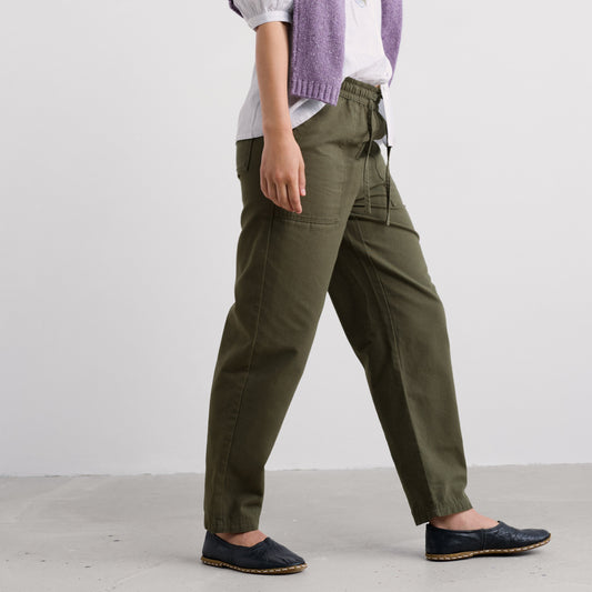 Seasalt cornwall linen pants in olive