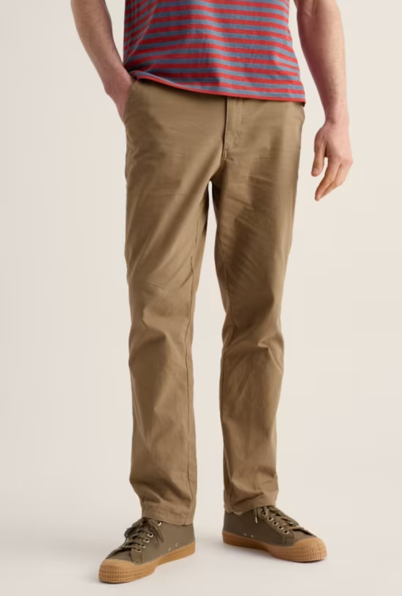 Men's chinos in Sand