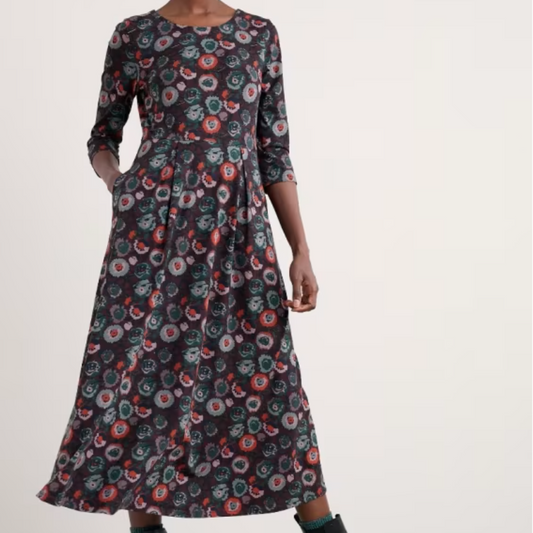Sesalt Veronice Dress in Floral Hellebore