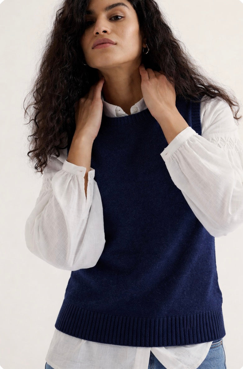 Seasalt woollen vest navy or maritime 