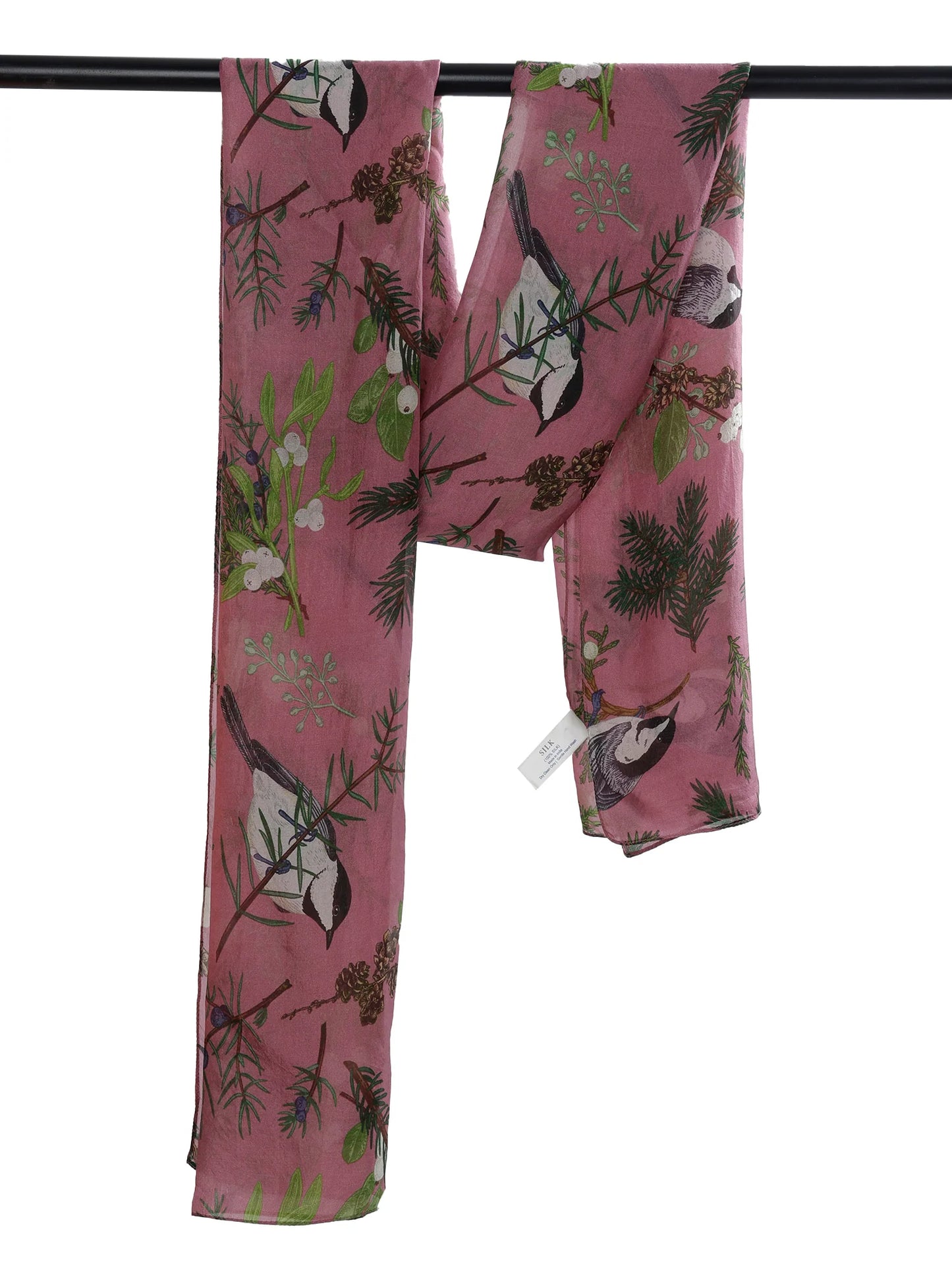 Luxurious silk scarf in dark pink.