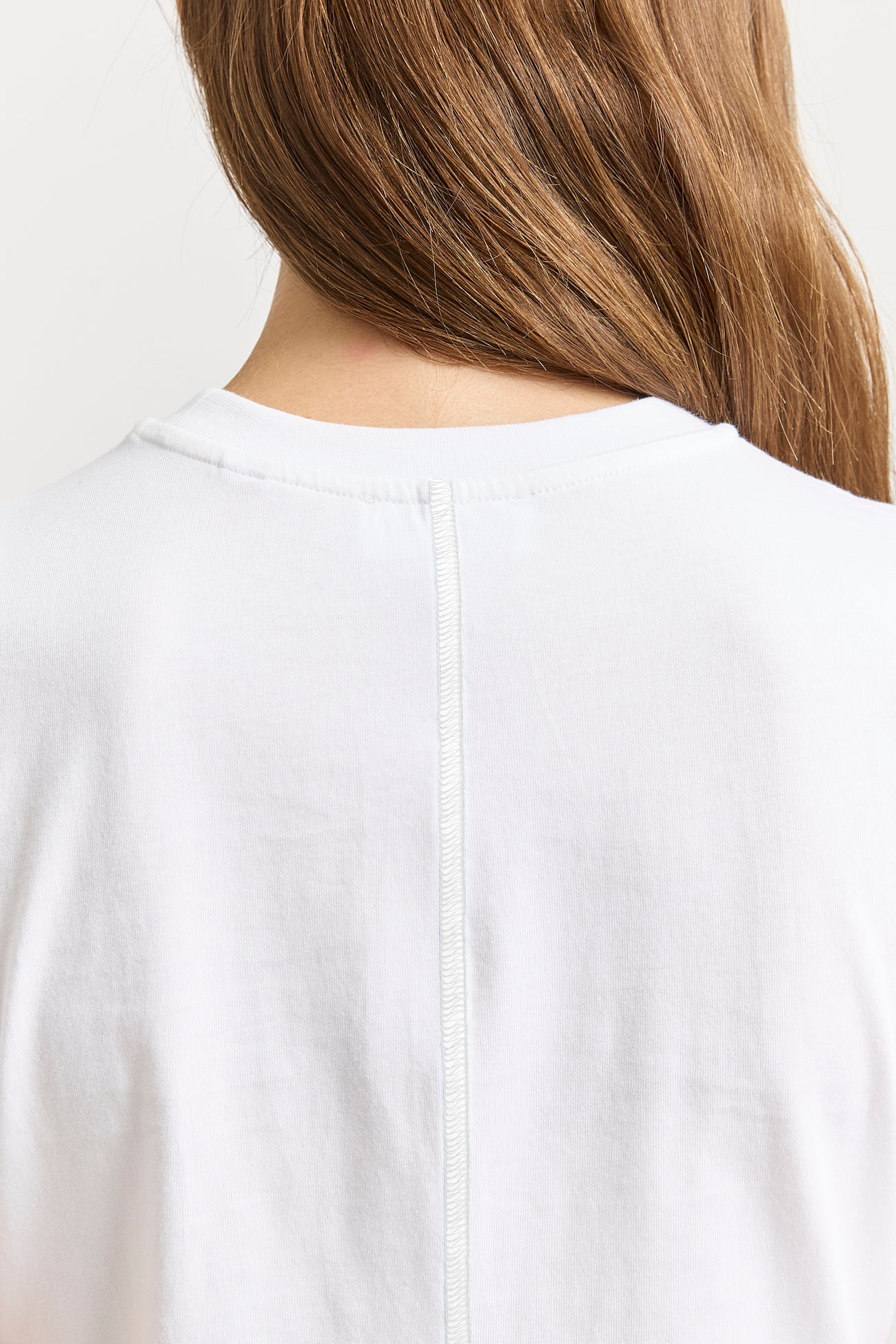 Women's t-shirt in white. Quality organic cotton