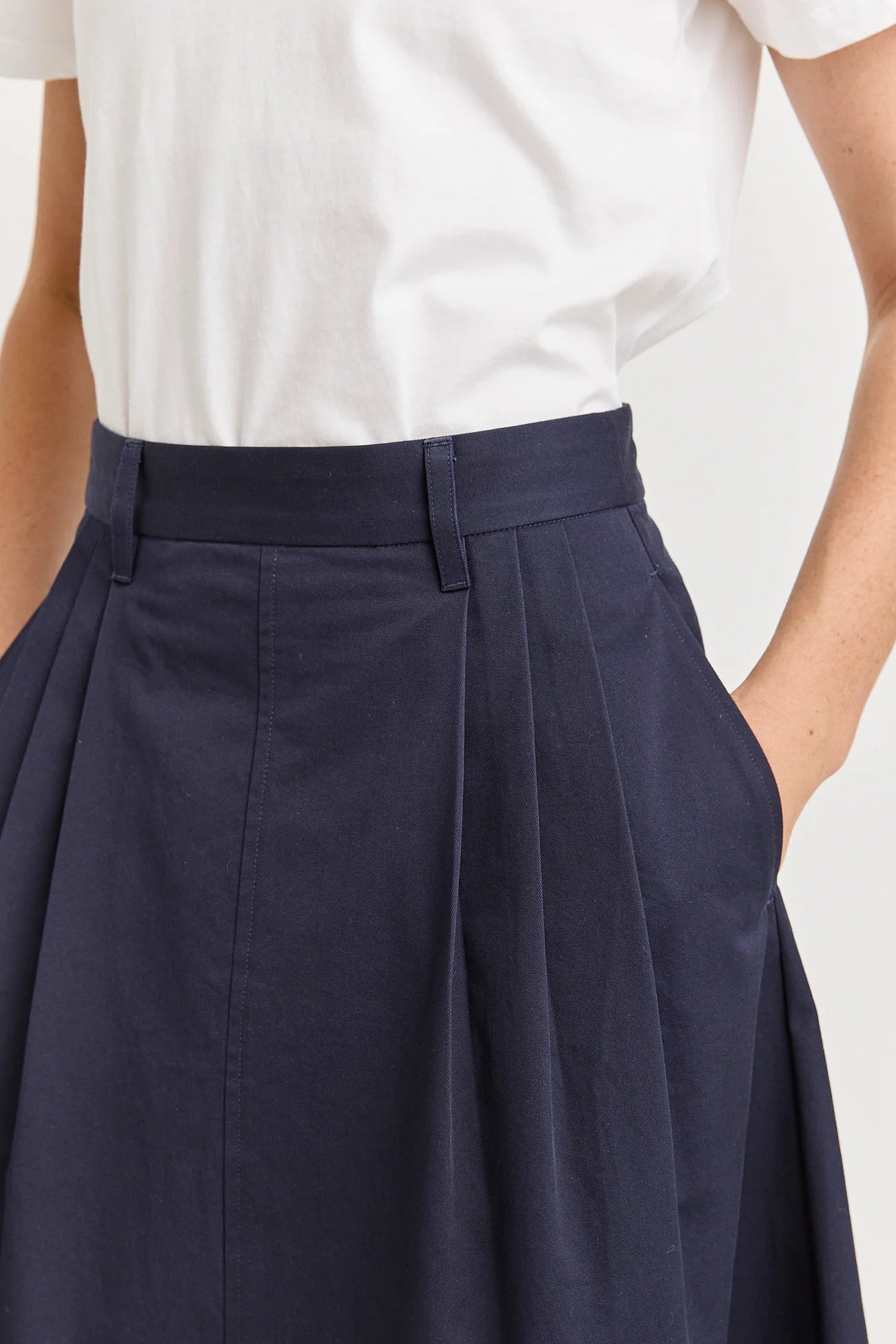 Toorallie skirt with pleat details navy