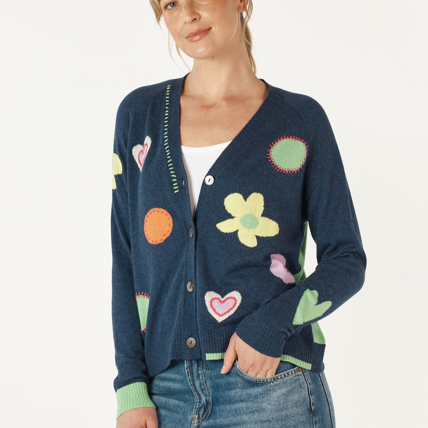 Fun Cardigan in cotton and cashmere from Zaket and Plover. Free shipping.