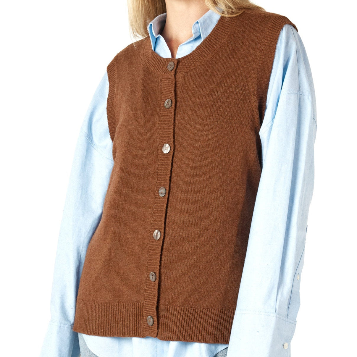 Women's Knitwear Merino wool vest in Coffee.