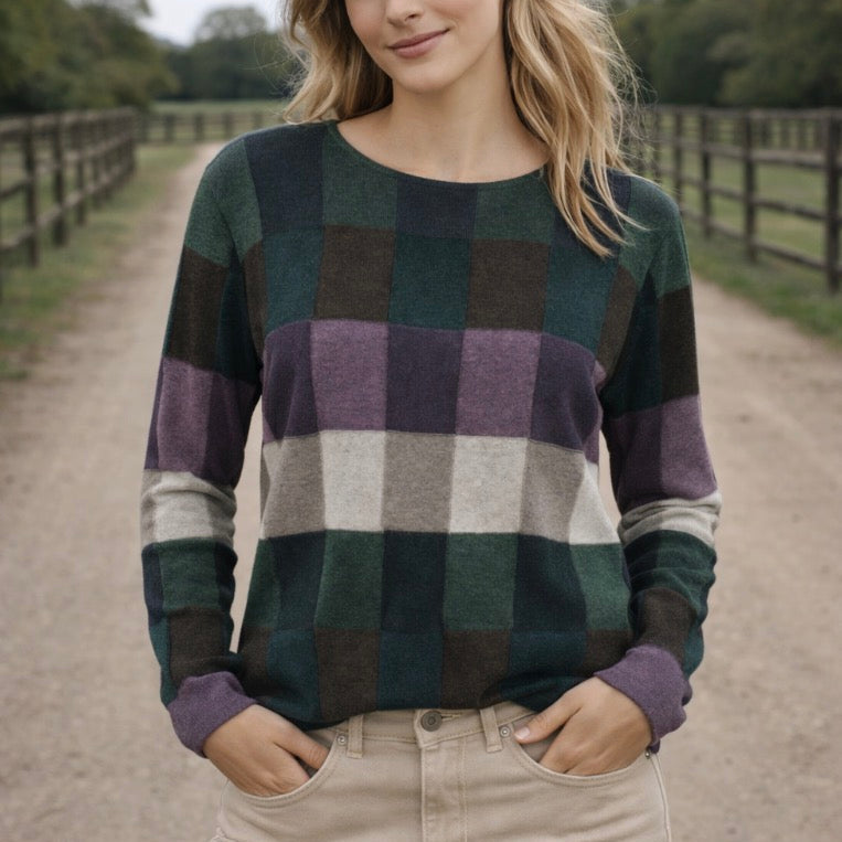 Mansted Lilith Top in Cold Green.