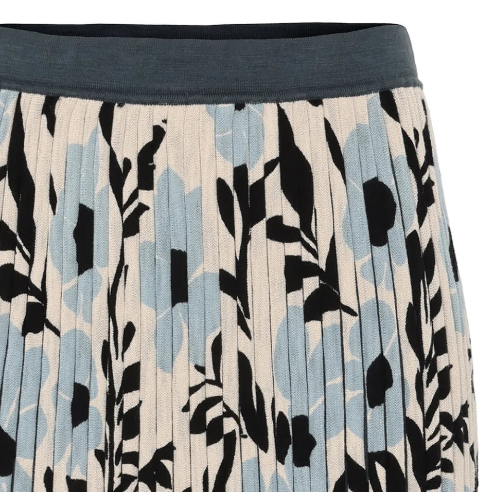 Close up of the Pansy Skirt in Mercury blue by Mansted