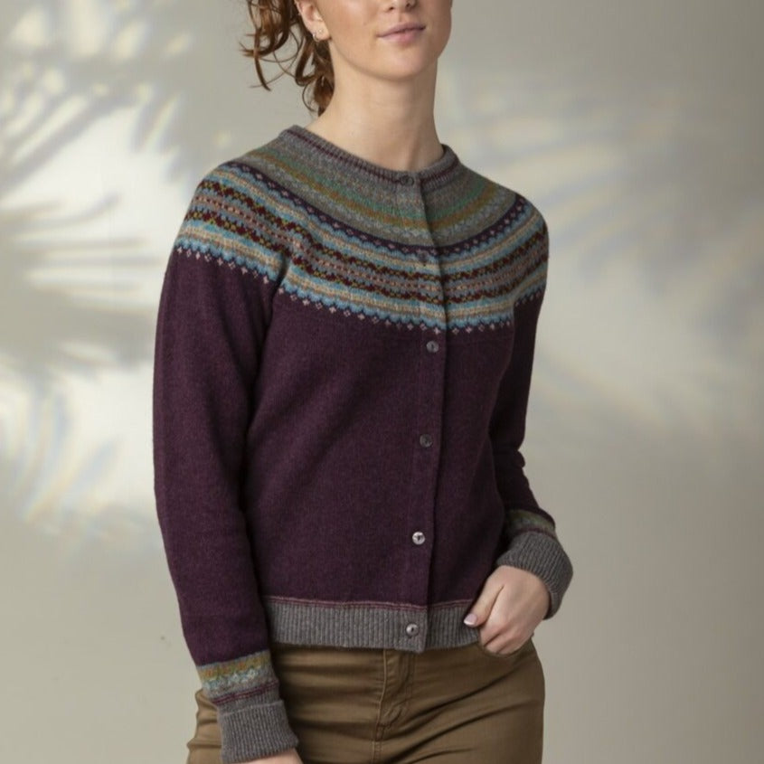 Eribe Scottish Knitwear. Alpine short cardigan in Esmeralda.