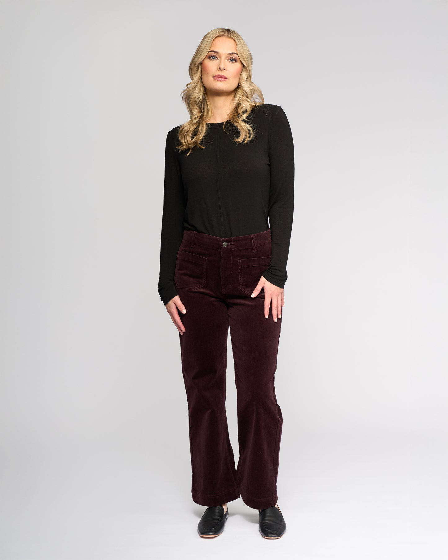 Cord pants with fly for women