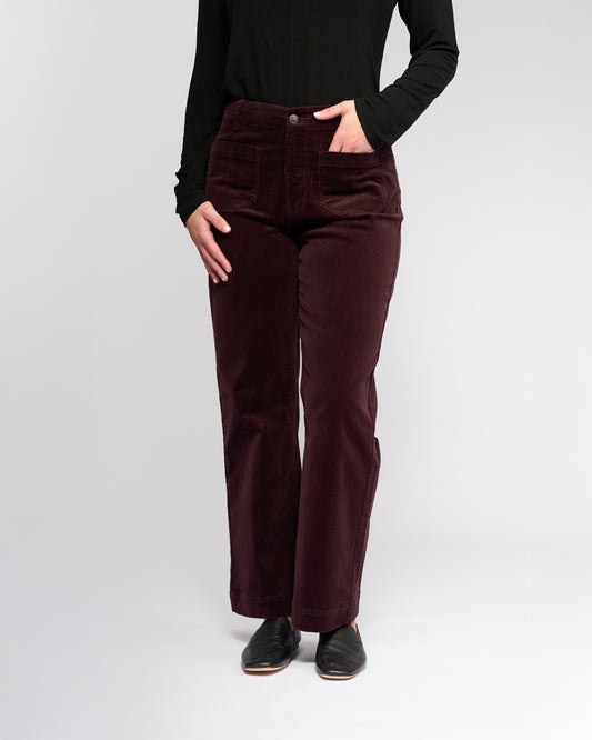 Vassalli straight leg ankle grazer cord pants in merlot