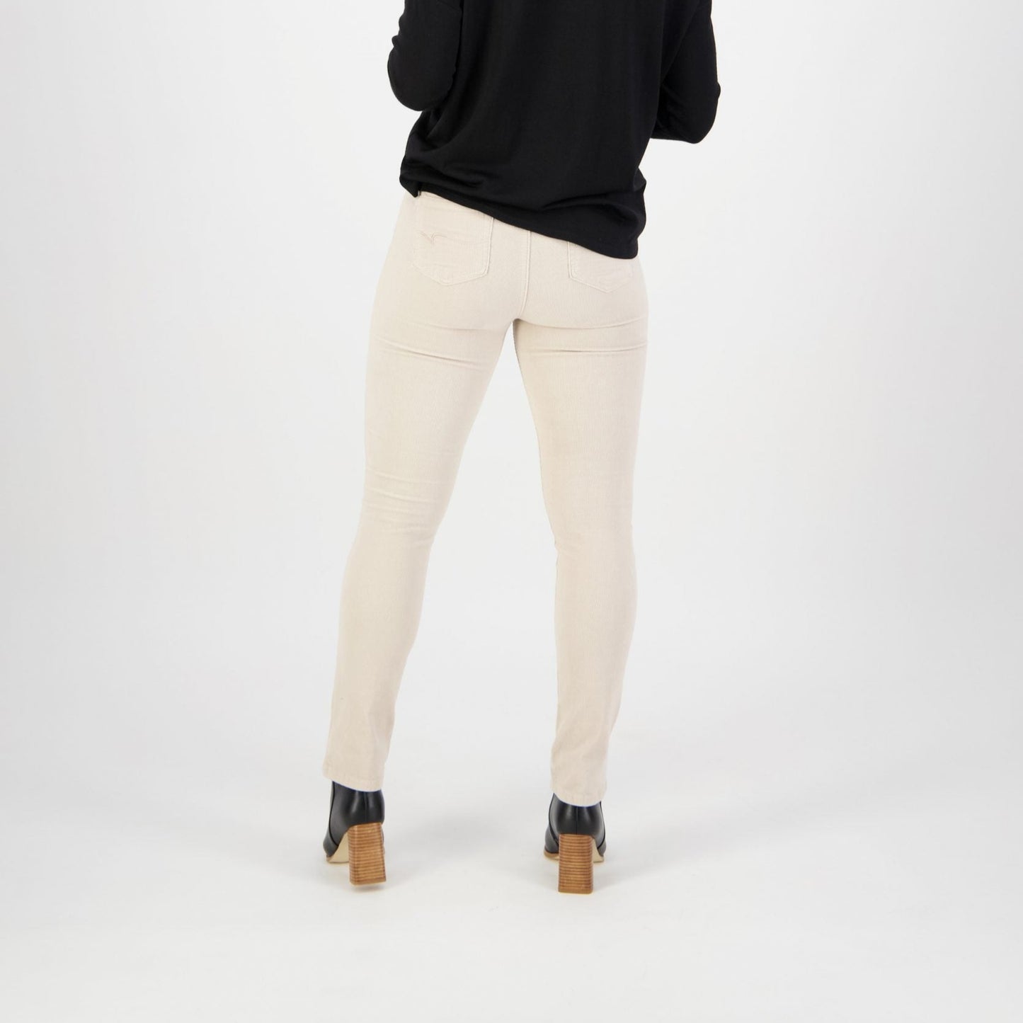 Vassalli pull on cord 234 in Bone.
