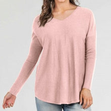 Bridge and Lord Crved Hem Vee in Pink Clay Merino Wool and cashmere